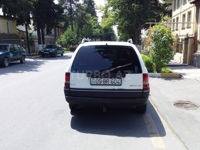 Opel Astra 1992, 320,000 km - 1.7 л - Zaqatala