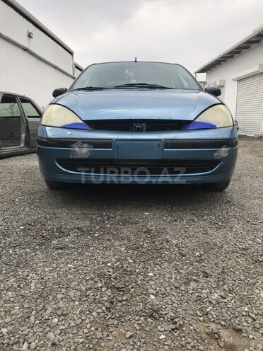 Ford Focus 2001, 130,000 km - 2.0 l - Bakı