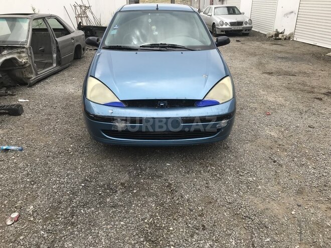 Ford Focus 2001, 130,000 km - 2.0 l - Bakı