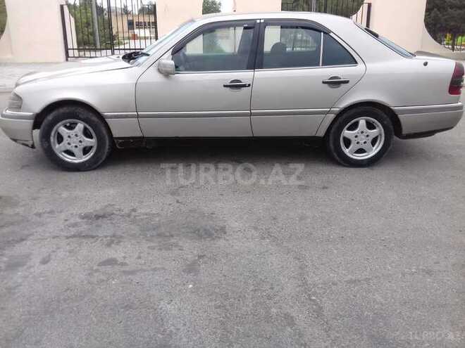 Mercedes C 220 1993, 450,000 km - 2.2 l - Bakı