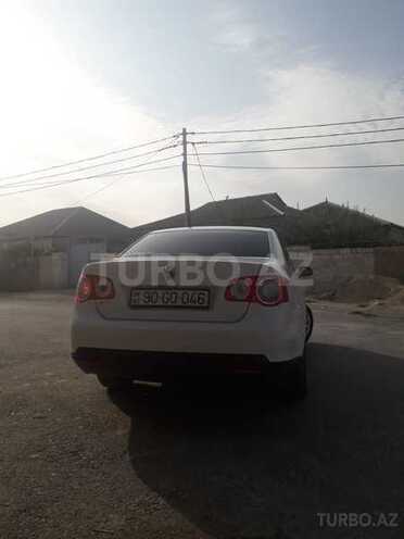 Volkswagen Jetta 2010, 122,100 km - 1.6 л - Bakı