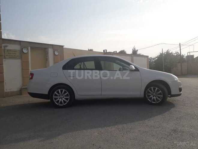 Volkswagen Jetta 2010, 122,100 km - 1.6 л - Bakı