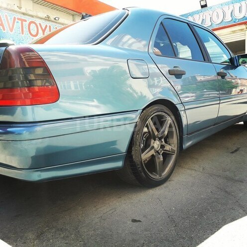 Mercedes C 180 1997, 390,000 km - 1.8 l - Bakı