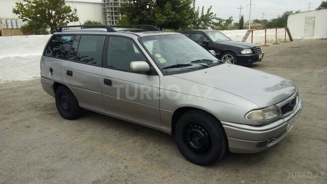 Opel Astra 1994, 341,311 km - 1.6 l - Bakı