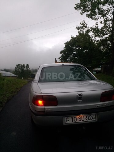 Opel Omega 1997, 382,000 km - 2.0 l - Gədəbəy