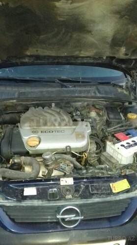 Opel Vectra 1997, 350,000 km - 1.6 l - Saatlı