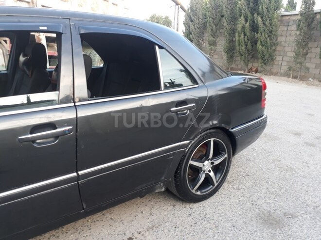 Mercedes C 280 1995, 480,000 km - 2.8 l - Bakı
