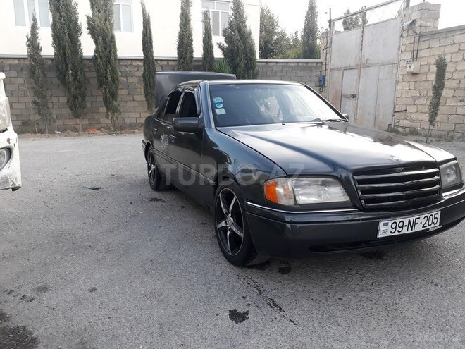 Mercedes C 280 1995, 480,000 km - 2.8 l - Bakı