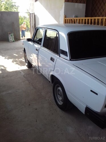 LADA (VAZ) 2107 2004, 180,000 km - 0.1 l - Samux