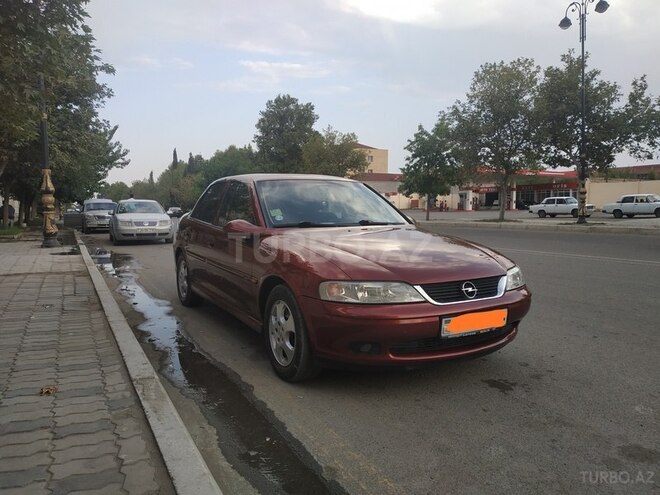 Opel Vectra 2000, 185,000 km - 1.6 l - Gəncə