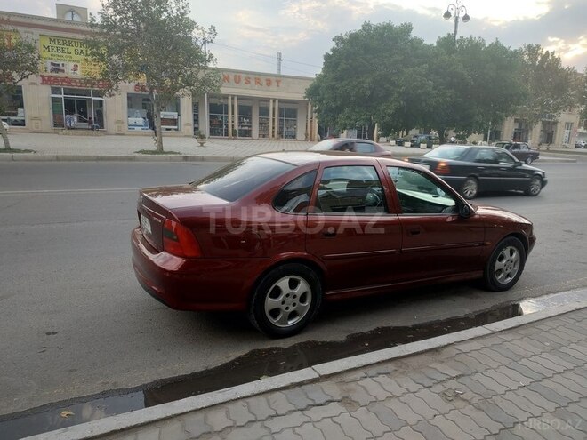 Opel Vectra 2000, 185,000 km - 1.6 l - Gəncə