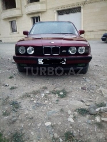 BMW 520 1991, 128,000 km - 2.0 l - Gəncə