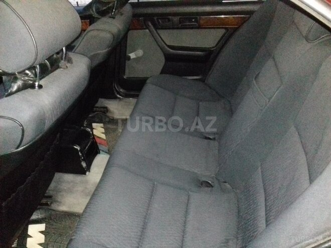 BMW 520 1991, 128,000 km - 2.0 l - Gəncə