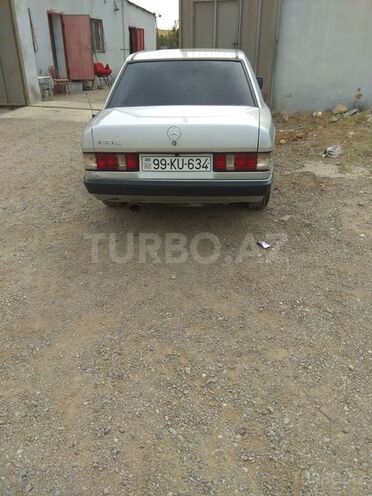 Mercedes 190 1984, 250,000 km - 2.0 l - Bakı