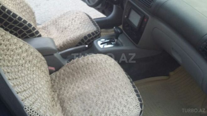 Volkswagen Passat 2002, 190,000 km - 1.8 l - Şamaxı