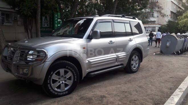 Mitsubishi Pajero 2002, 144,000 km - 3.0 л - Bakı