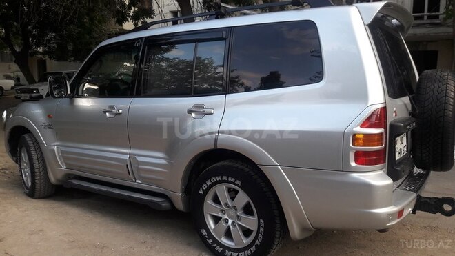 Mitsubishi Pajero 2002, 144,000 km - 3.0 л - Bakı