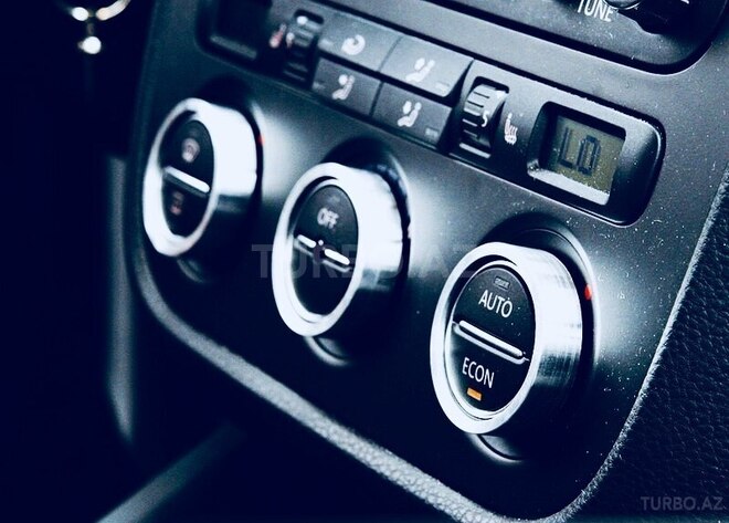 Volkswagen Jetta 2010, 114,000 km - 1.6 l - Bakı