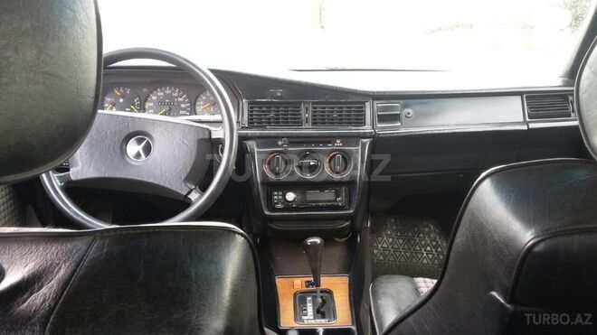 Mercedes 190 1990, 234,000 km - 2.0 l - Bakı