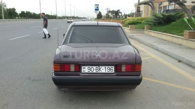 Mercedes 190 1990, 234,000 km - 2.0 l - Bakı