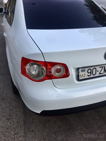 Volkswagen Jetta 2010, 114,000 km - 1.6 l - Bakı