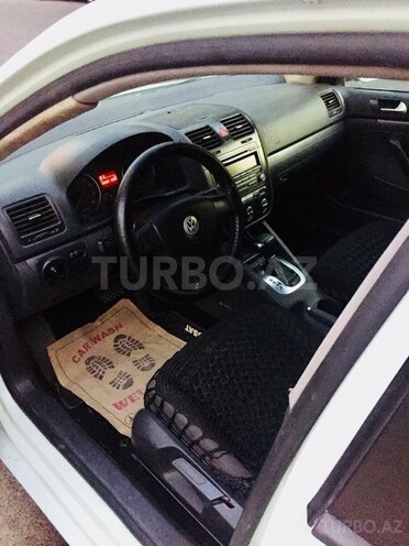 Volkswagen Jetta 2010, 114,000 km - 1.6 l - Bakı