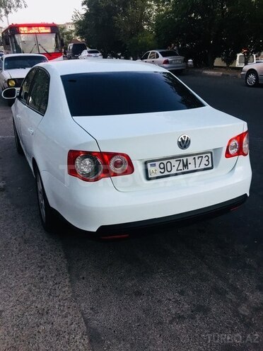 Volkswagen Jetta 2010, 114,000 km - 1.6 l - Bakı