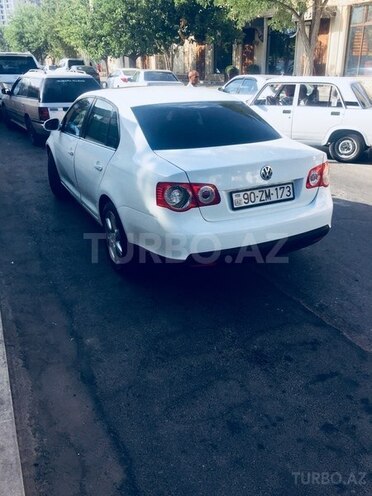 Volkswagen Jetta 2010, 114,000 km - 1.6 l - Bakı