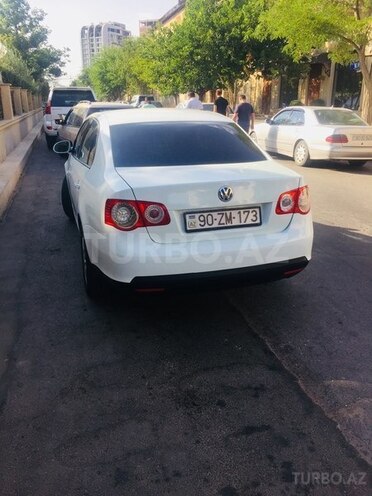 Volkswagen Jetta 2010, 114,000 km - 1.6 l - Bakı