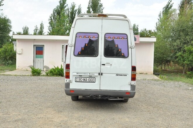 Mercedes Sprinter 313 2000, 747,969 km - 2.2 л - Sumqayıt