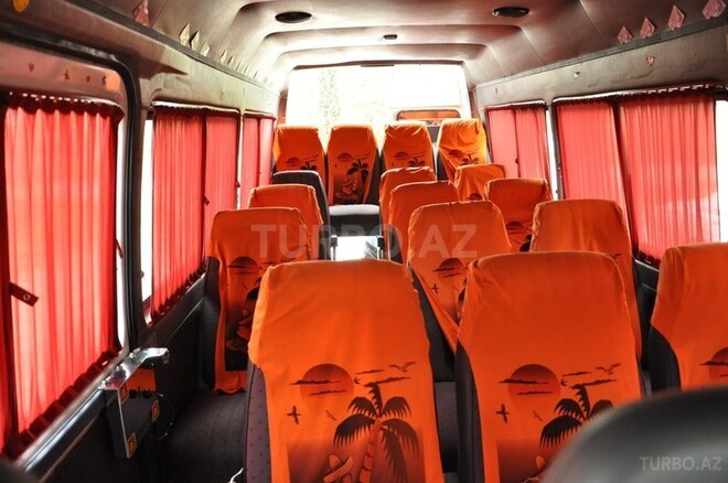 Mercedes Sprinter 313 2000, 747,969 km - 2.2 л - Sumqayıt