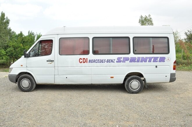 Mercedes Sprinter 313 2000, 747,969 km - 2.2 л - Sumqayıt
