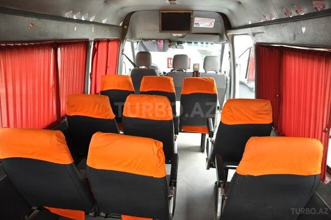 Mercedes Sprinter 313 2000, 747,969 km - 2.2 л - Sumqayıt