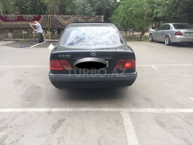 Mercedes E 230 1997, 276,023 km - 2.3 л - Bakı