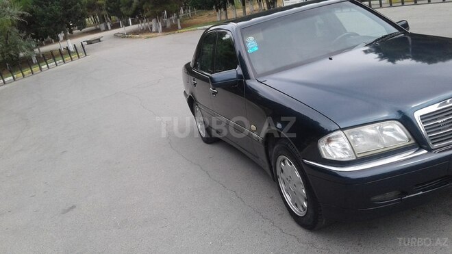 Mercedes C 220 2000, 378,234 km - 2.2 l - Bakı