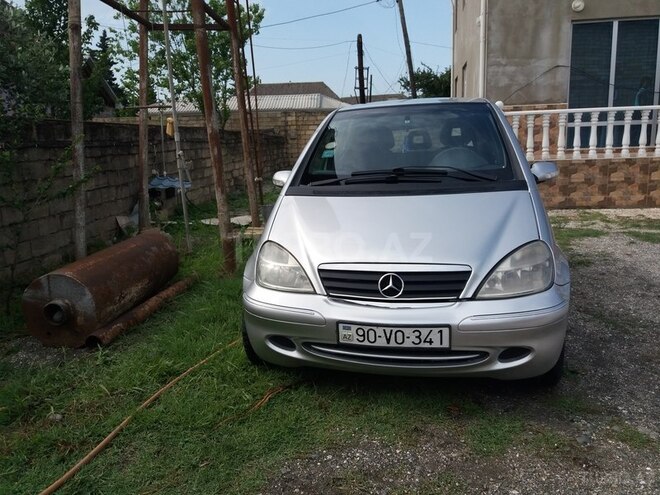 Mercedes A 160 2004, 83,000 km - 1.6 l - Astara