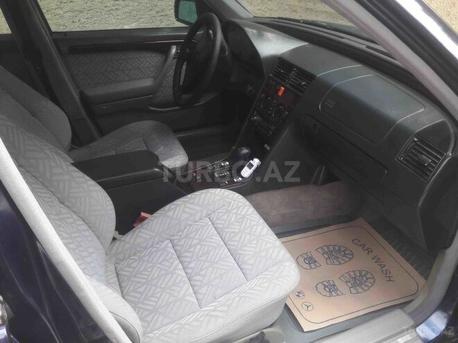 Mercedes C 220 1995, 265,000 km - 2.2 l - Ucar