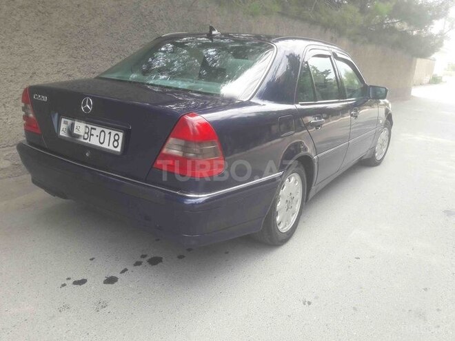 Mercedes C 220 1995, 265,000 km - 2.2 l - Ucar
