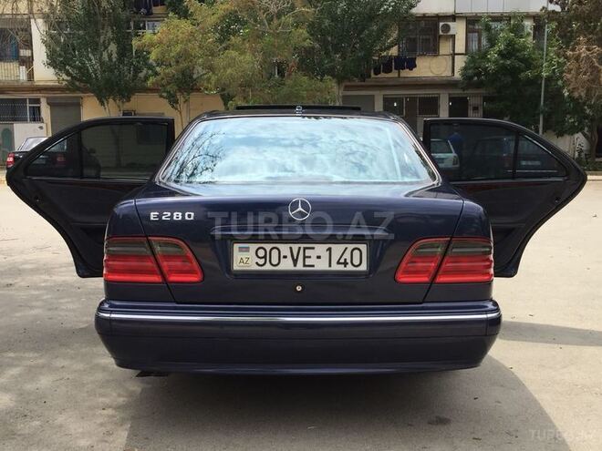 Mercedes E 280 2000, 284,000 km - 2.8 л - Bakı