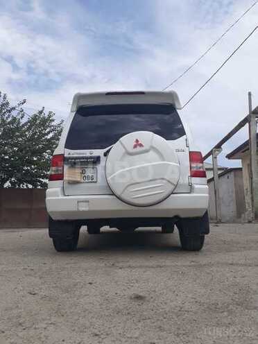 Mitsubishi Pajero io 2000, 325,000 km - 1.8 л - Bakı