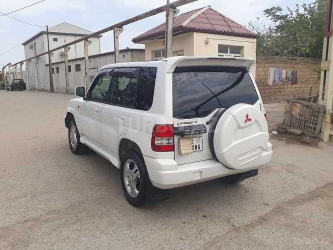 Mitsubishi Pajero io 2000, 325,000 km - 1.8 л - Bakı