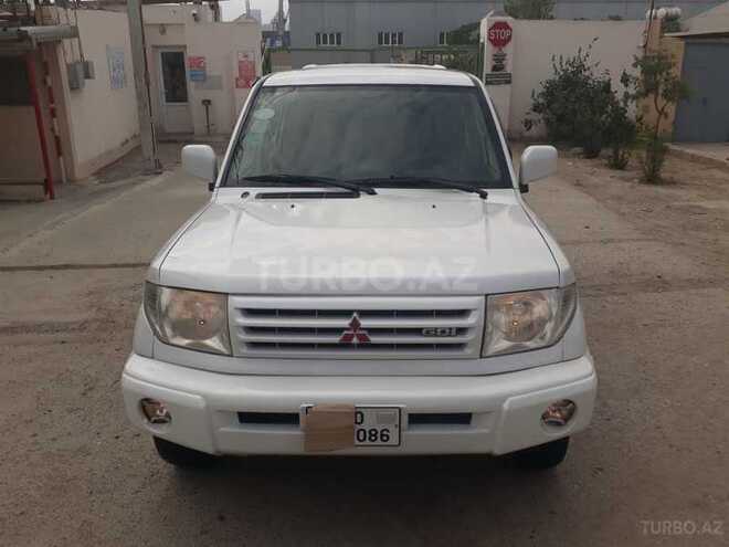 Mitsubishi Pajero io 2000, 325,000 km - 1.8 л - Bakı