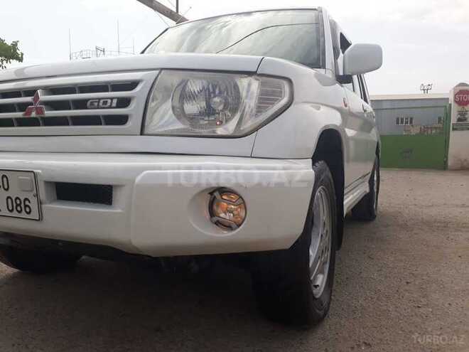 Mitsubishi Pajero io 2000, 325,000 km - 1.8 л - Bakı