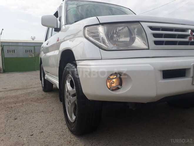 Mitsubishi Pajero io 2000, 325,000 km - 1.8 л - Bakı