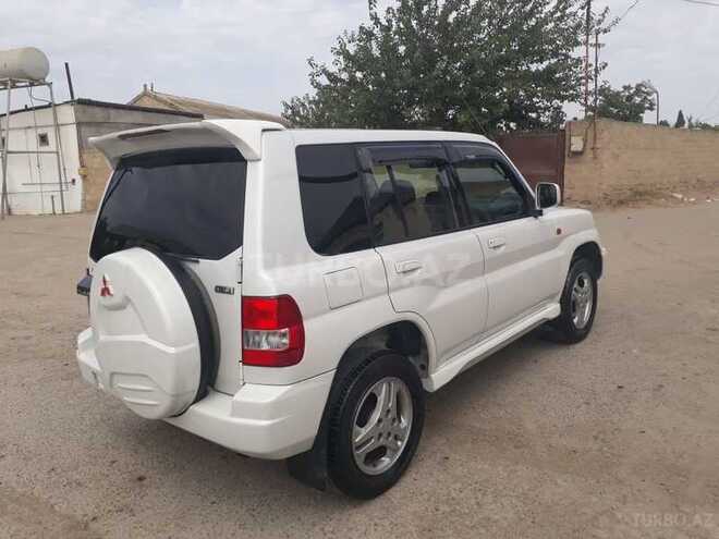 Mitsubishi Pajero io 2000, 325,000 km - 1.8 л - Bakı