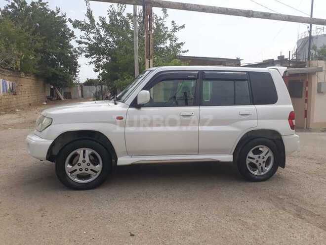 Mitsubishi Pajero io 2000, 325,000 km - 1.8 л - Bakı