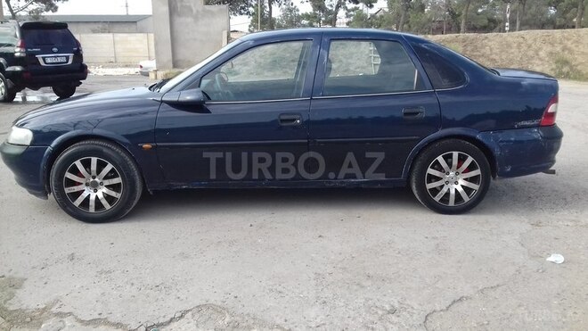 Opel Vectra 1998, 250,000 km - 1.6 l - Sumqayıt