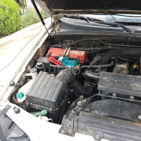 Hyundai Terracan 2001, 205,000 km - 2.5 l - Bakı