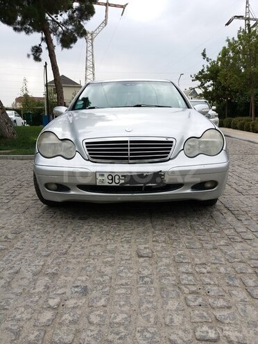 Mercedes C 240 2000, 258,352 km - 2.4 l - Bakı