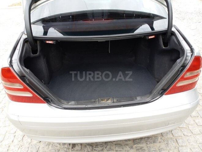Mercedes C 240 2000, 258,352 km - 2.4 l - Bakı